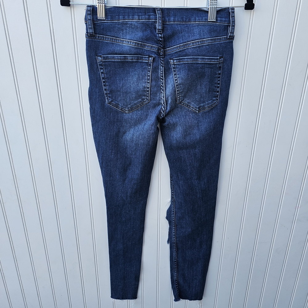 Free People Dark Blue Distressed Ankle Skinny Jeans Womens 26 - Picture 4 of 5